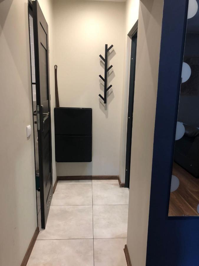 Apartament Srodmiescie 1 Sypialnia Oraz 1 Salon Wałbrzych Esterno foto